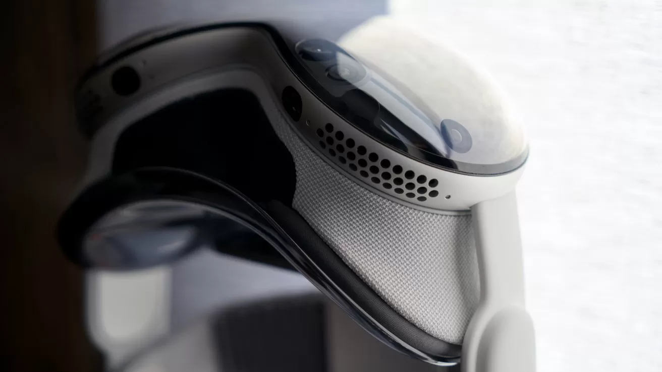 Prep for Siri AI on Apple Vision Pro with visionOS 26.6