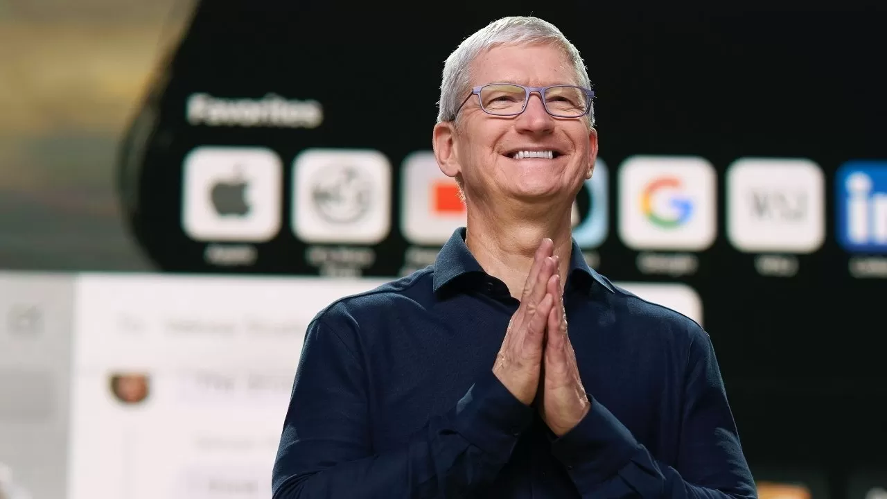 Tim Cook says goodbye to analysts & shareholders on his final Apple earnings call